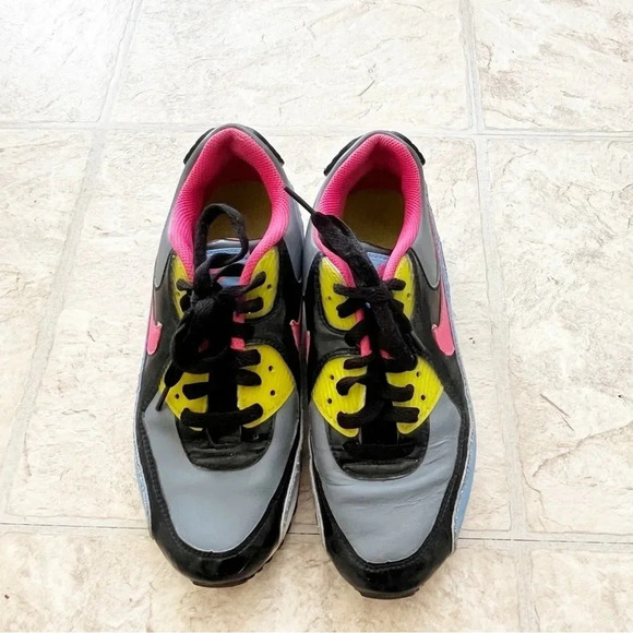 Nike Air Max 90 Flint Grey Flamingo GS Sneakers Shoes Youth 6/ Women’s 8 - Picture 4 of 11